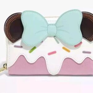 LOUNGEFLY Exclusive Disney Frosted Minnie Ice Cream Wallet New